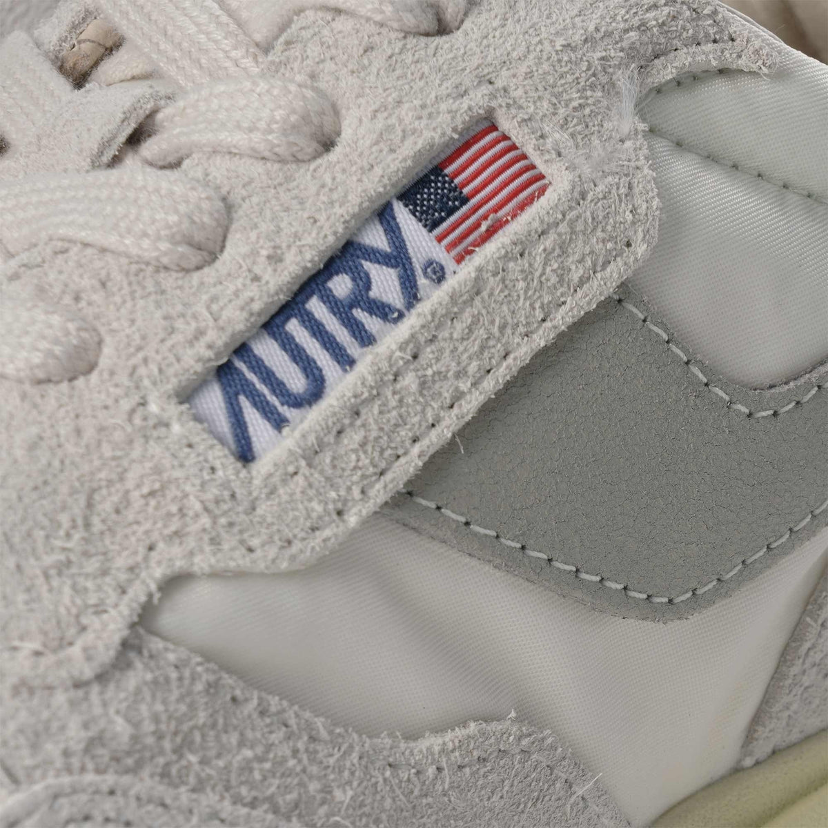 Autry Reelwind Low Sneaker - White and Natural